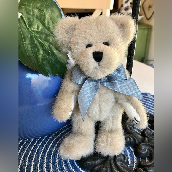 Gen-yoo-wine BOYDS “Tyler T.” 6” Bear - Picture 5 of 7